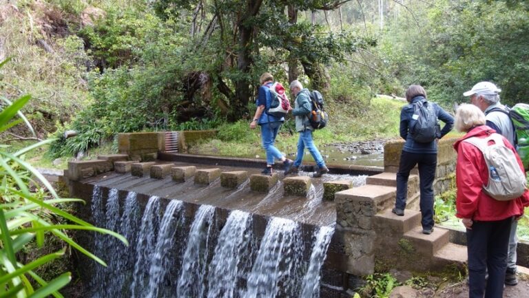 5.862 m über dem Meeresboden